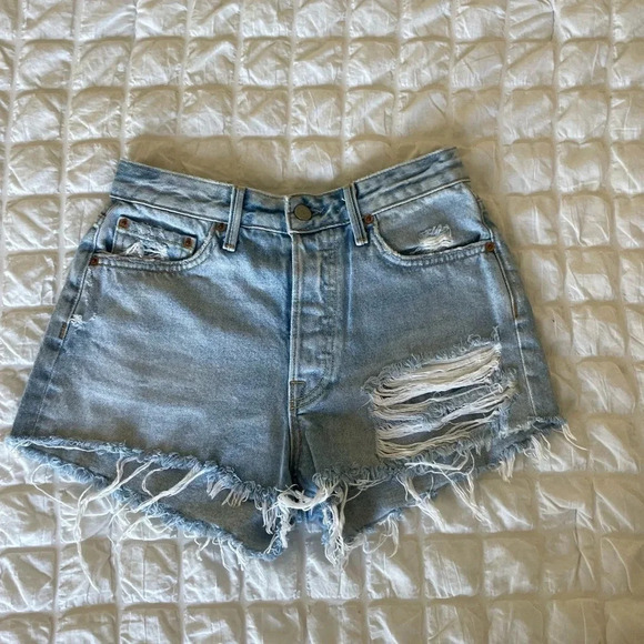 GRLFND Cindy cutoff denim shorts in silly love songs - Picture 4 of 13